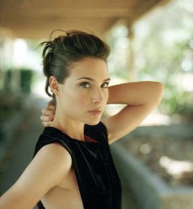 Claire Forlani Height and Weight Stats - PK Baseline- How Celebs Get
